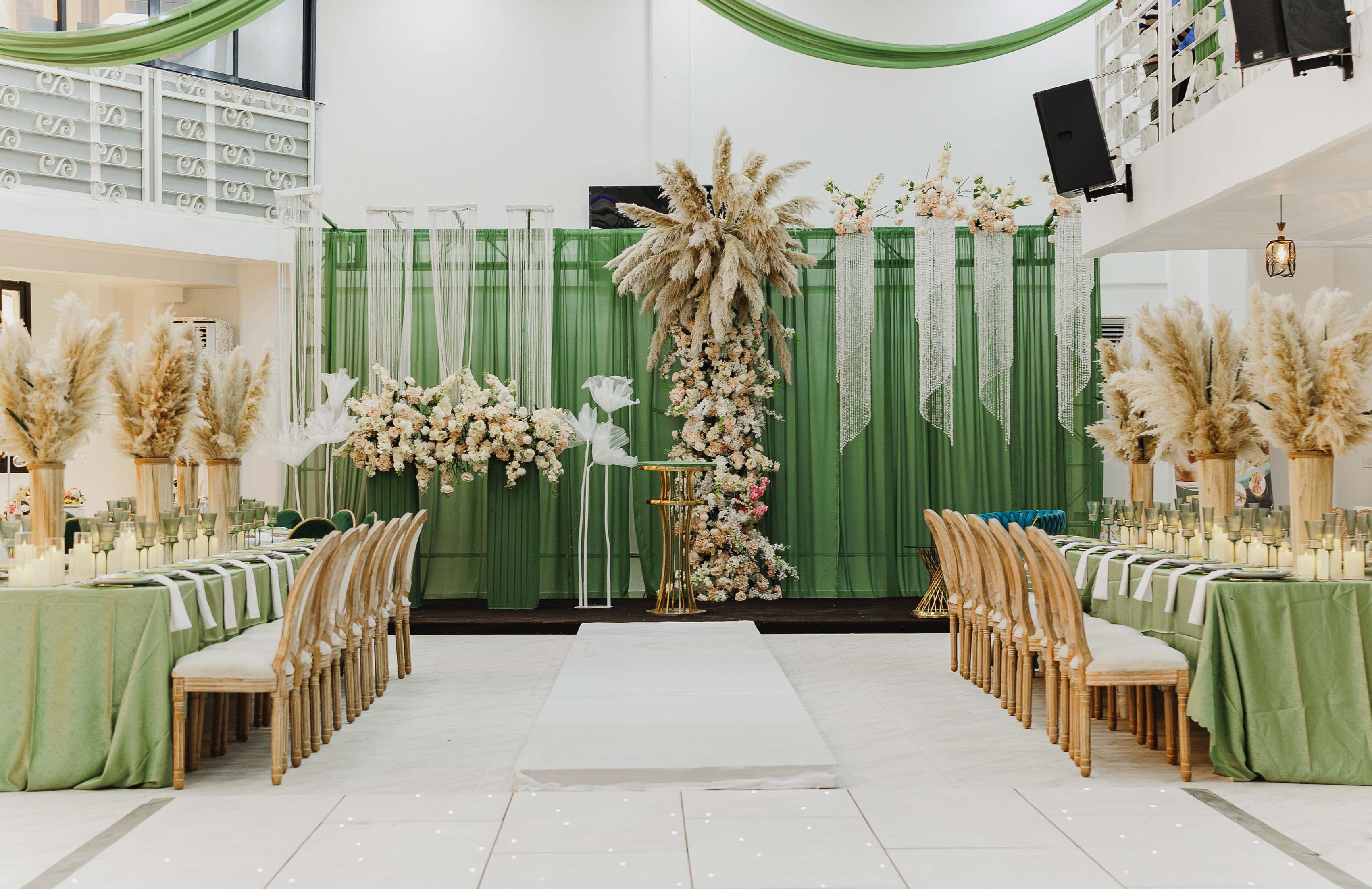 Décor de cérémonie végétal lors de La Rencontre Ma Future Mariée